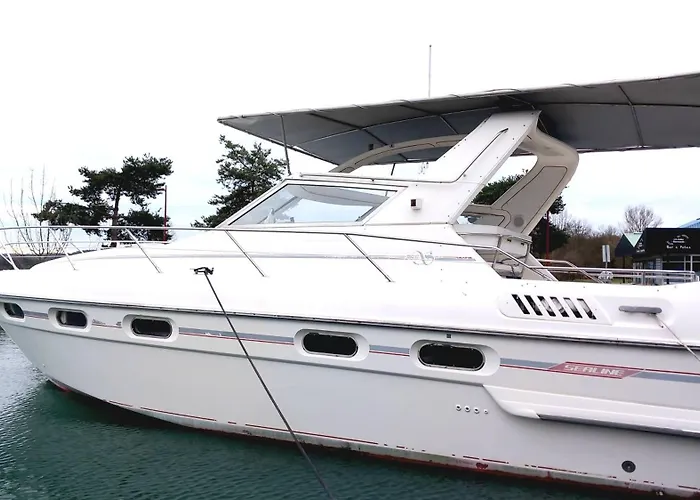 Botel Eden Marine *